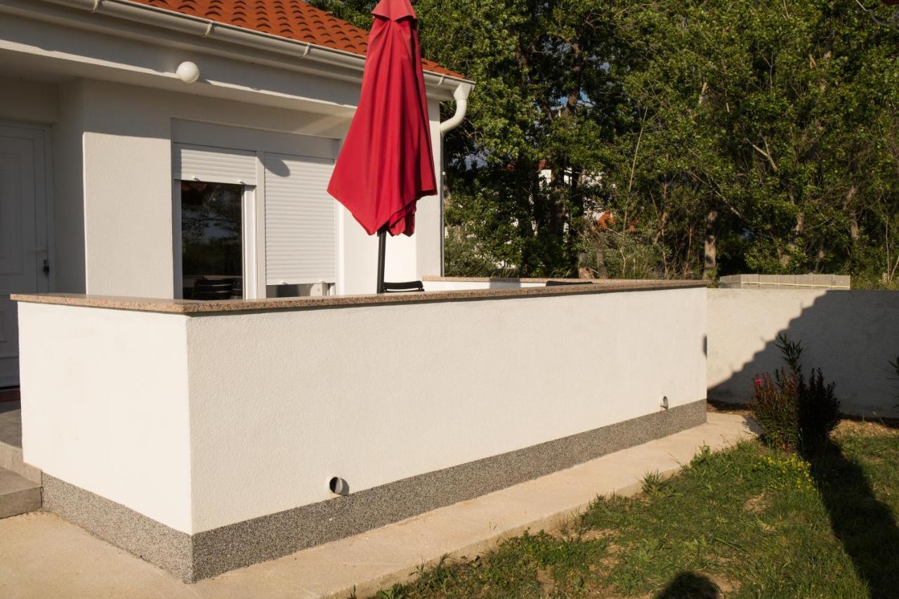 Holiday Home Visnja Nin Exterior photo